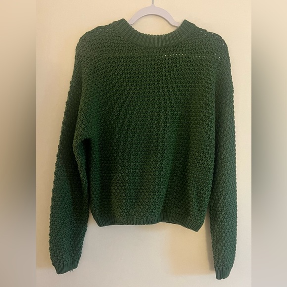 Universal Thread Sweater Size Medium - Picture 2 of 2